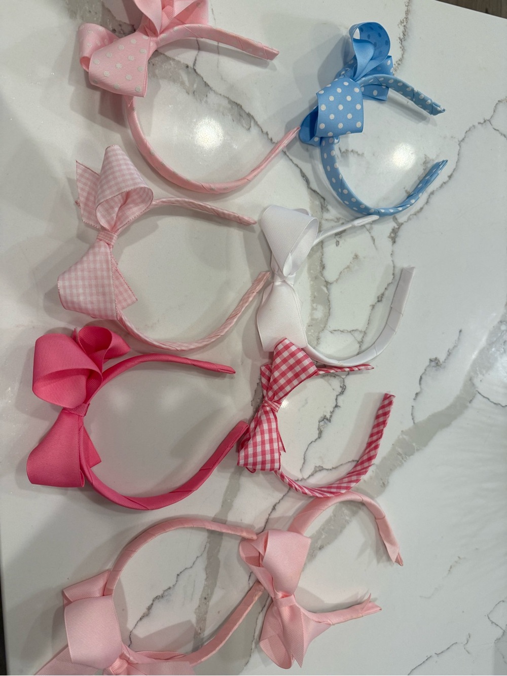 Hair Girl’s Headbands With Bows. Lot Of 8 Variety Colors. Excellent Condition.